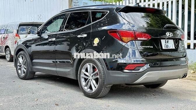 Hyundai Santafe 2018 Full dầu (4WD) 130000 km Đen