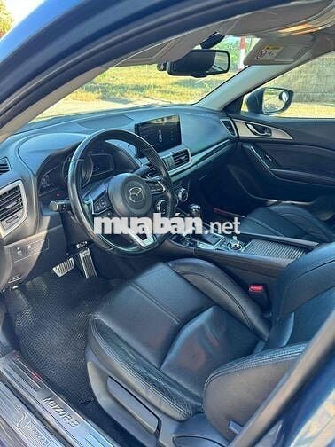 Mazda Mazda3 2017 Xanh Cavansite 9 vạn km