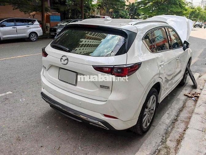 Mazda CX5 Premium Exclusive 2024 8000km Trắng