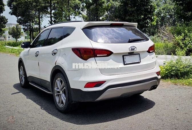 Hyundai Santafe 2 cầu, bản cao cấp Trắng 70000 km