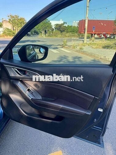 Mazda Mazda3 2017 Xanh Cavansite 9 vạn km
