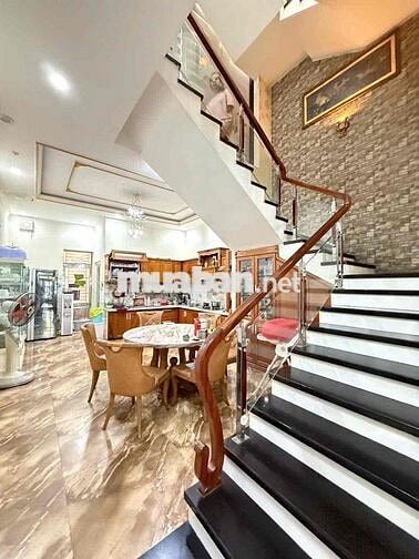 Giảm Sâu 3 Tỷ Bán Nhà 3 Mê MT Đoàn Hữu Trưng