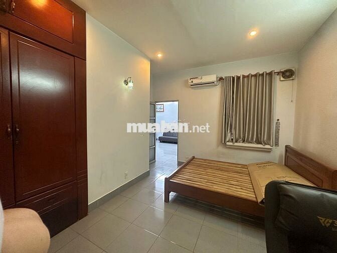 Cho thuê căn Hộ 3 phòng ngủ, 108m2 giá 4 triệu/tháng