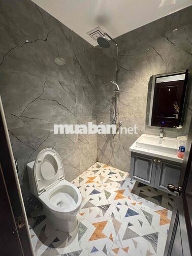 CHO THUÊ CĂN HỘ 140m2 2PN 1PK 3WC SÁT BÌNH THẠNH Ở VẠN PHÚC CITY