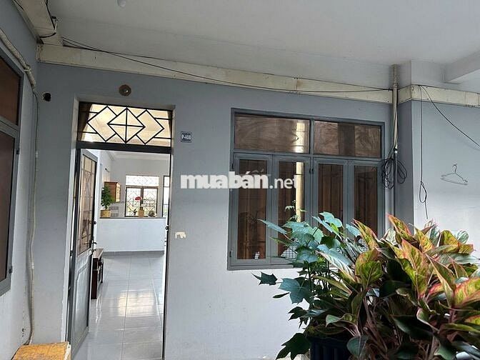 Cho thuê căn Hộ 3 phòng ngủ, 108m2 giá 4 triệu/tháng