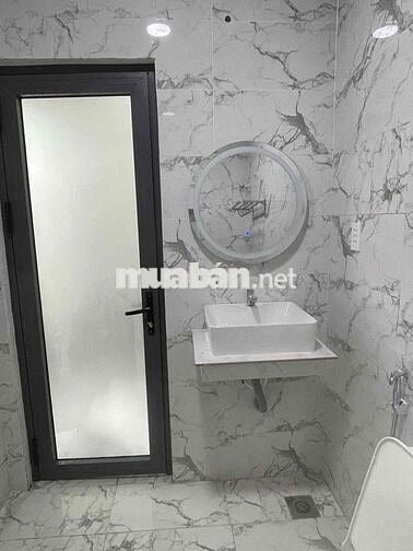 CHO THUÊ NHÀ 5X25 - BÀ ĐIỂM – GIÁ: 9 TRIỆU. 🏗 Kết cấu: 1 trệt 1 lửng.