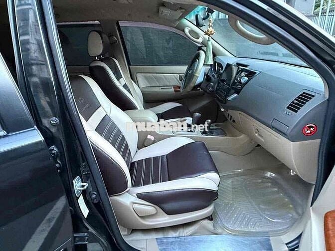 Toyota Fortuner 2009 2 cầu 100.000 km Đen