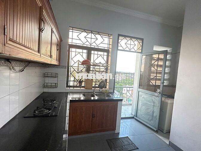 Cho thuê căn Hộ 3 phòng ngủ, 108m2 giá 4 triệu/tháng