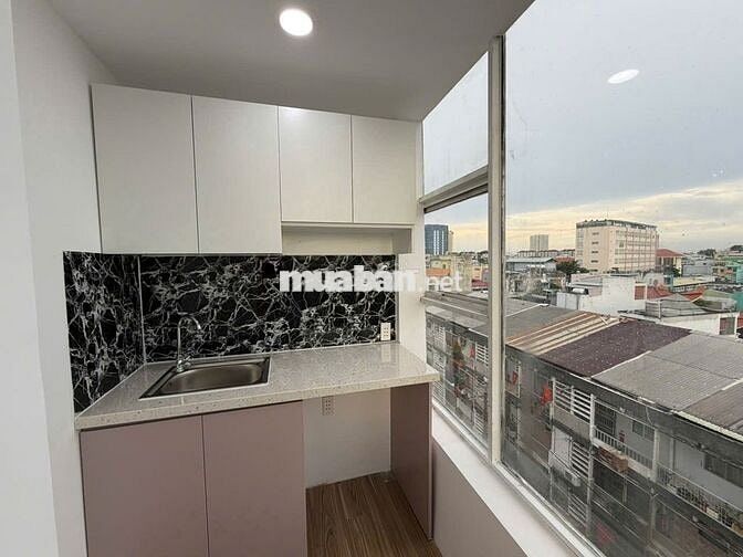 STUDIO CAO CẤP VIEW CỬA KÍNH SIÊU THOÁNG - FULL NỘI THẤT NGAY ĐẦM SEN