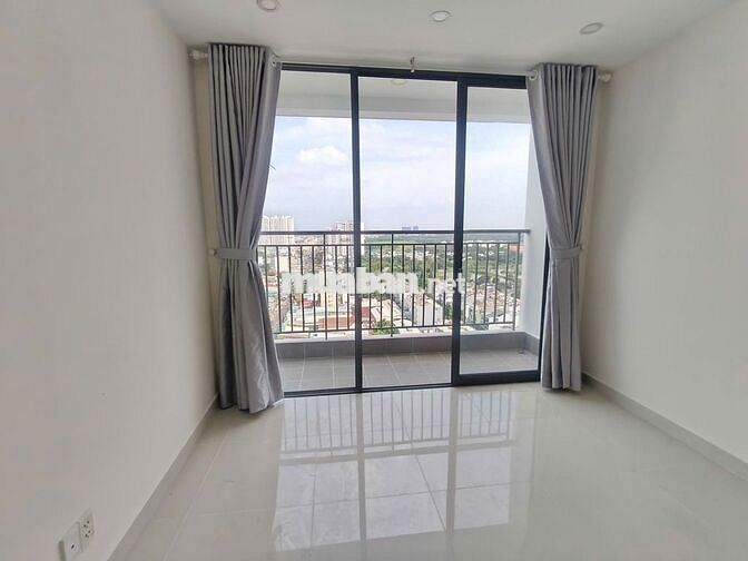 cho thuê căn hộ 3pn giá chỉ 10tr5 tại chung cư Goldora plaza