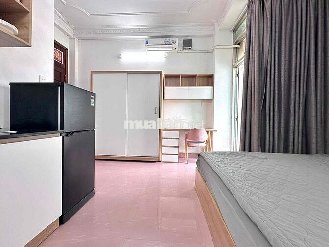 STUDIO BAN CÔNG THOÁNG ĐẸP FULL NỘI THẤT NGAY TRUNG TÂM QUẬN 10
