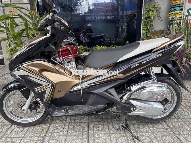 Honda Air Blade 2013 Vàng đồng