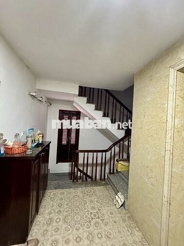 Cho thuê văn phòng 550m2 số 2F ngõ 264 Hoàng Văn Thái, Hà Nội