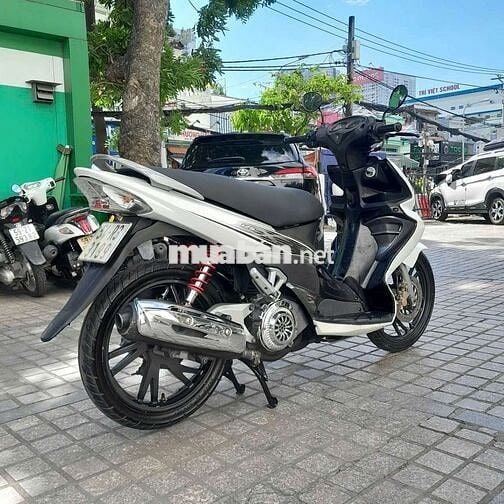 Suzuki Hayate 125 