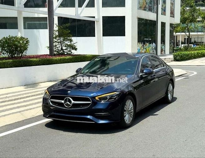 Mercedes C200 Avantgarde V1 2023 cực đẹp