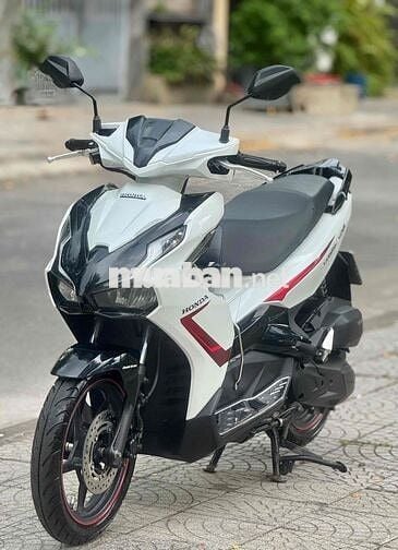 2021 Trắng đỏ 2021 biển số 43 Xe nguyên rin