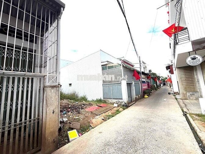 CHO THUÊ KHO, XƯỞNG - HẺM 151 Y NGÔNG