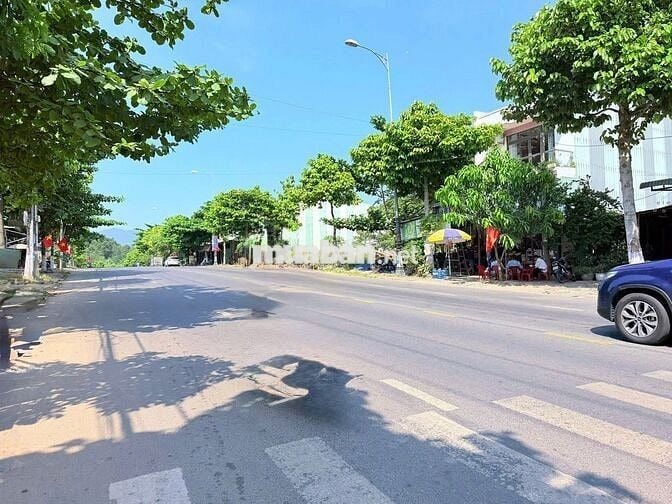 Hiếm Có! Mặt Tiền Kinh Doanh DT602 (Đường 15m, Vỉa Hè 5m)  Kèm Nhà C4