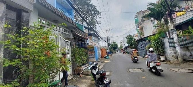Nhà biệt thự mặt tiền liên khi 1-6, Bình Trị Đông, Bình Tân