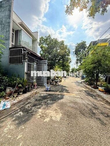 Nhà 2 tấm SHR 1/Xuân Thới Đông 1-Hóc Môn.Dt 10x17,4~174m2~6,5ty