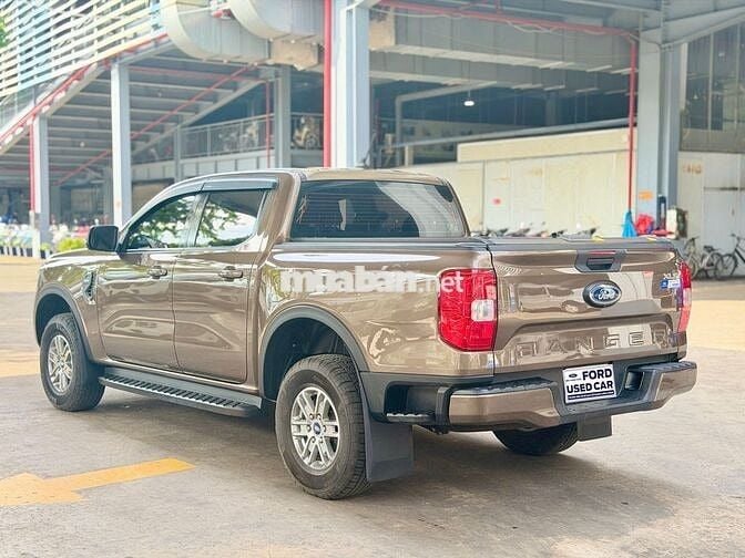 Ford Ranger XLS AT 2023 Số tự động Dầu Nâu