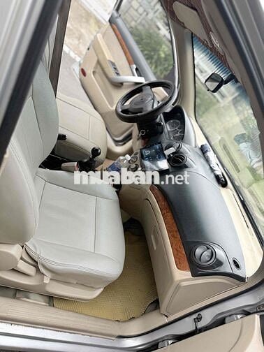 Chevrolet Gentra Bạc