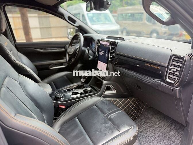 Ford Ranger Wildtrak 2025  Lướt 15.000km - Vay 70%