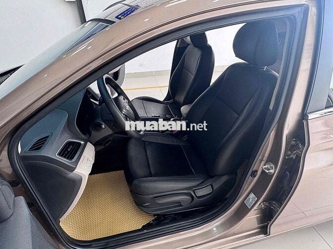 Hyundai Accent 2019, số tự động