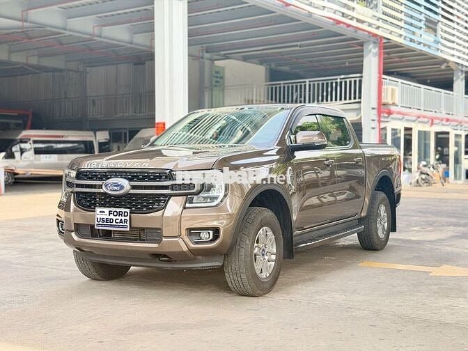 Ford Ranger XLS AT 2023 Số tự động Dầu Nâu