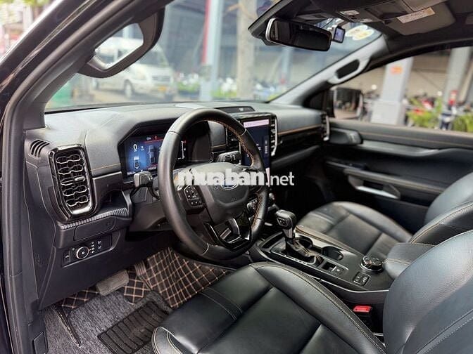 Ford Ranger Wildtrak 2025  Lướt 15.000km - Vay 70%
