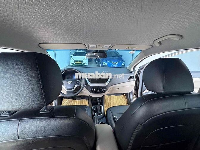 Hyundai Accent 2019, số tự động