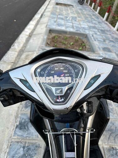 Honda Air Blade Đời đầu Đen bạc 255486 km