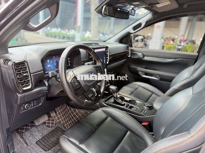Ford Ranger Wildtrak 2025  Lướt 15.000km - Vay 70%