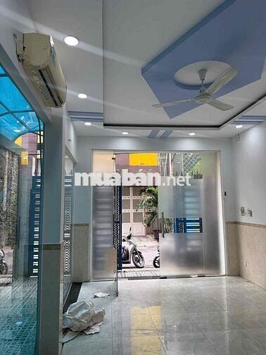 Mặt tiền khu Tên Lửa nhà nguyên căn full nội thất
