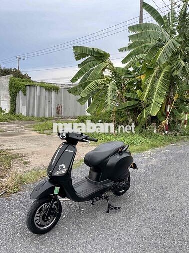 Cần Bán Vespa 50cc lướt zin còn đẹp keng