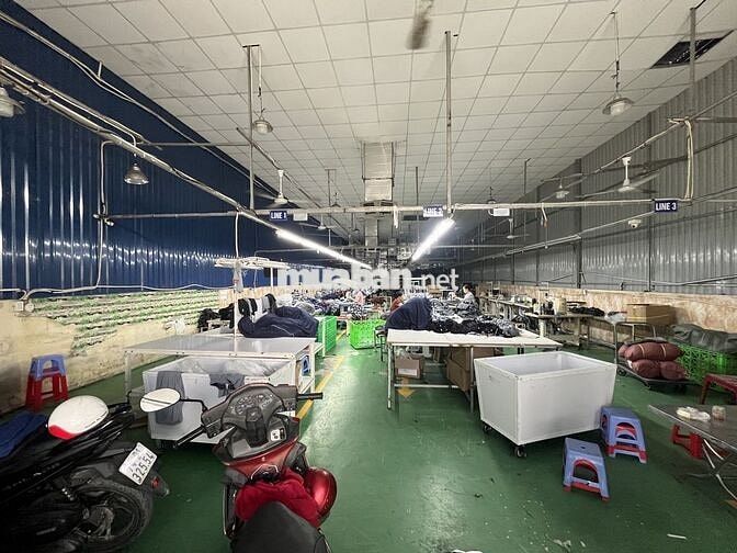CHO THUÊ XƯỞNG 300M GẦN CHỢ THÔNG DỤNG AN PHÚ THUẬN AN CÓ NỀN EPOXY