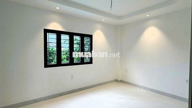 Nhà Trường Thọ, 4PN, thích hợp làm văn phòng, ở ngay, gần Metro