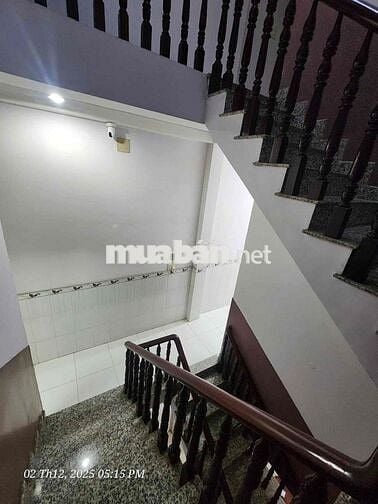 Kẹt bán gấp nhà Mặt Tiền QL1K phường Hoá An