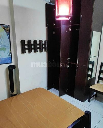Phòng có máy lạnh/quạt với nhiều chế độ hoạt động khác nhau.