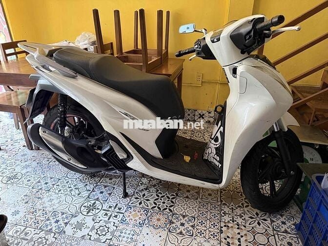 Honda SH 160i 2023 Trắng 23000 km
