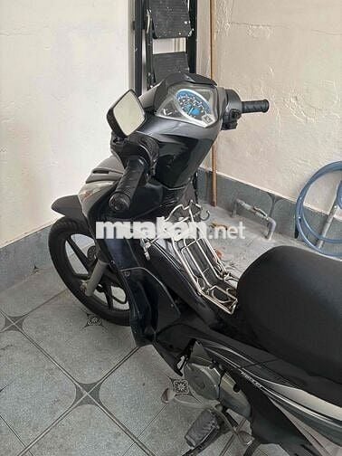 Cần bán Future 125 Fi bánh mâm giấy tờ đầy đủ