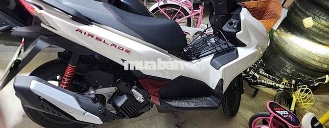 Honda Air Blade Trắng 707 km