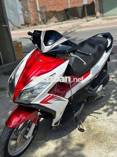 Honda Air Blade 125 2023 Đỏ trắng
