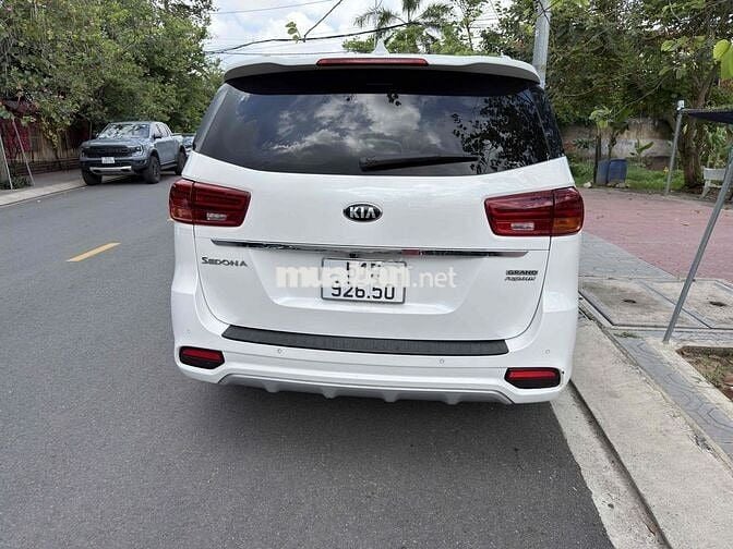 Kia Sedona 2020 Bản cao cấp Trắng