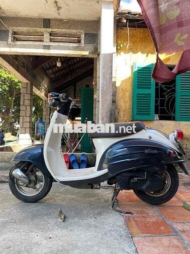 Xe tay ga Suzuki Verde 50cc Đen, Trắng