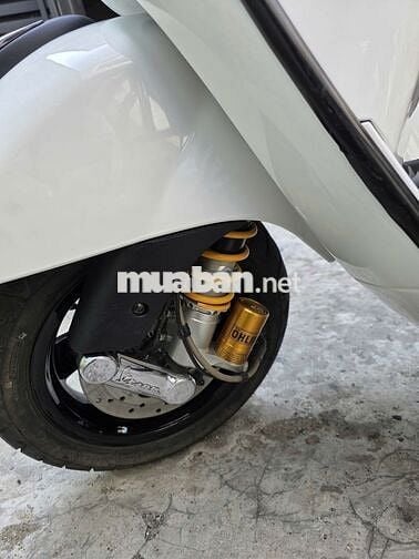 Piaggio Vespa GTS Super 2018 Trắng phuộc Ohlin 