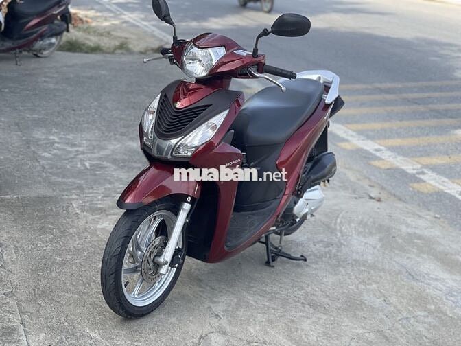 Honda Vision 2018 màu Đỏ