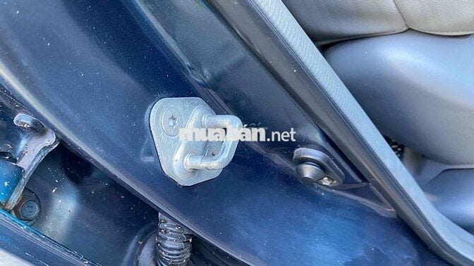 Toyota Land Cruiser 2002 Xanh 4 chỗ