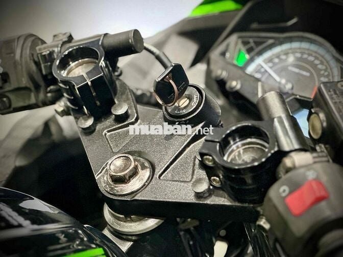 KAWASAKI NINJA300 ABS 2016