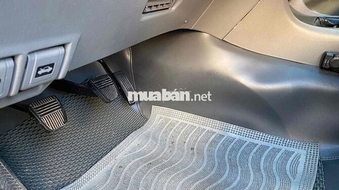 Toyota Land Cruiser 2002 Xanh 4 chỗ
